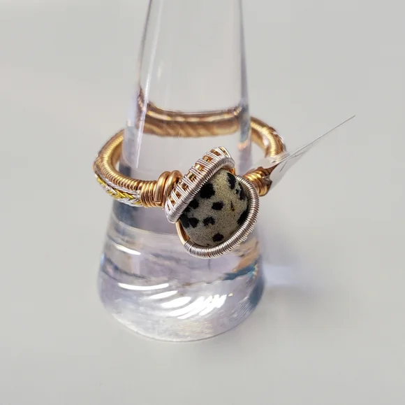 "The spotted gold" dalmatian jasper handmade wire wrap ring size 10 - Picture 3 of 5